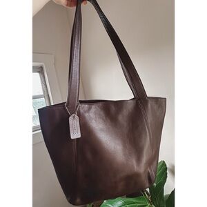 Vintage Coach Leather Lexington Bucket Bag 4181 in Mahogany
